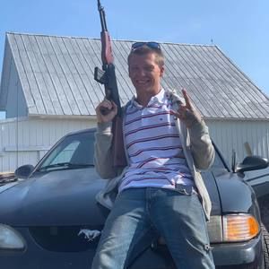 Meet your Posher, Michael